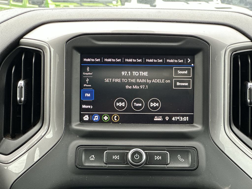 Thumbnail: 2021 Chevrolet Silverado 1500 - 11