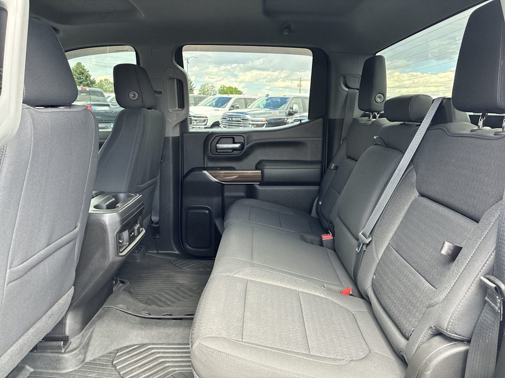 Thumbnail: 2021 Chevrolet Silverado 1500 - 11