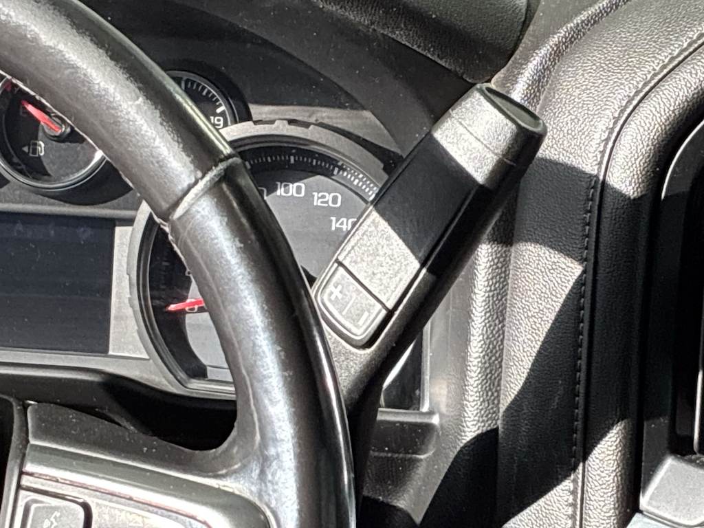 Thumbnail: 2019 Chevrolet Silverado 1500 - 24