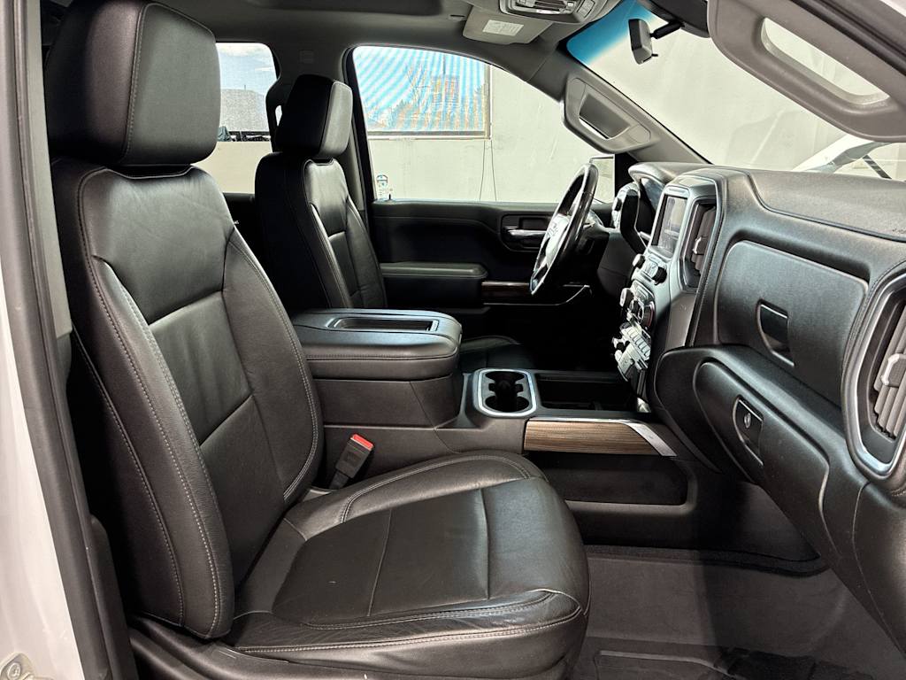 Thumbnail: 2019 Chevrolet Silverado 1500 - 10