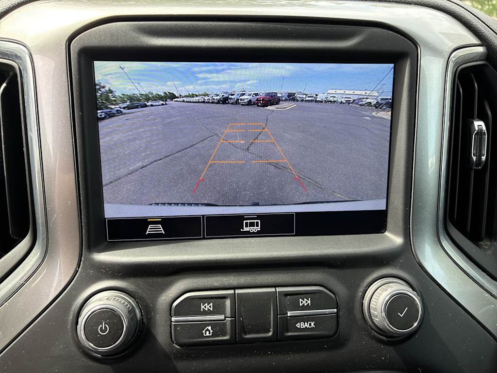 Thumbnail: 2022 Chevrolet Silverado 1500 - 21
