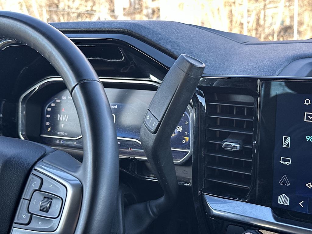 Thumbnail: 2023 Chevrolet Silverado 1500 - 21