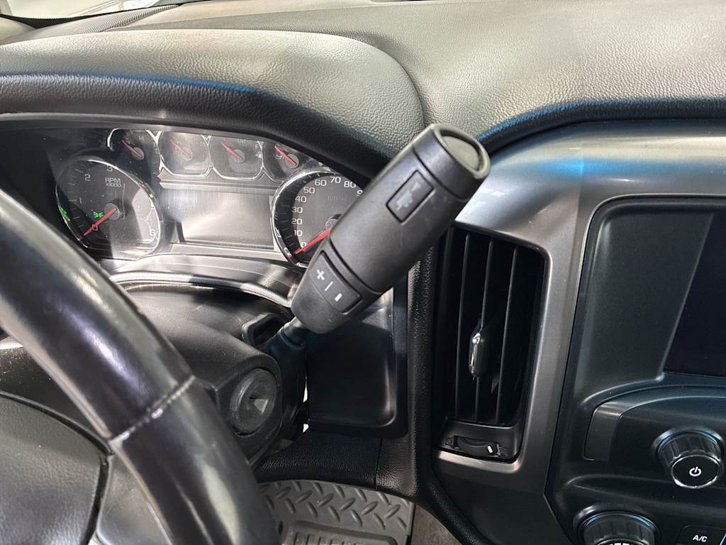 Thumbnail: 2018 Chevrolet Silverado 1500 - 9