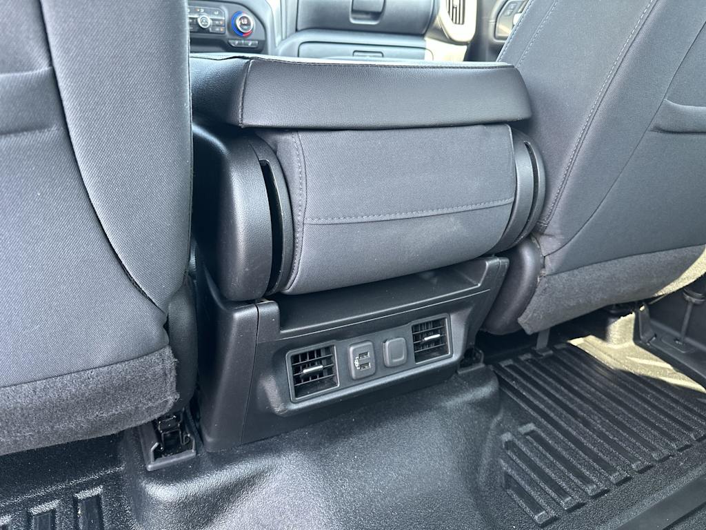 Thumbnail: 2019 Chevrolet Silverado 1500 - 22