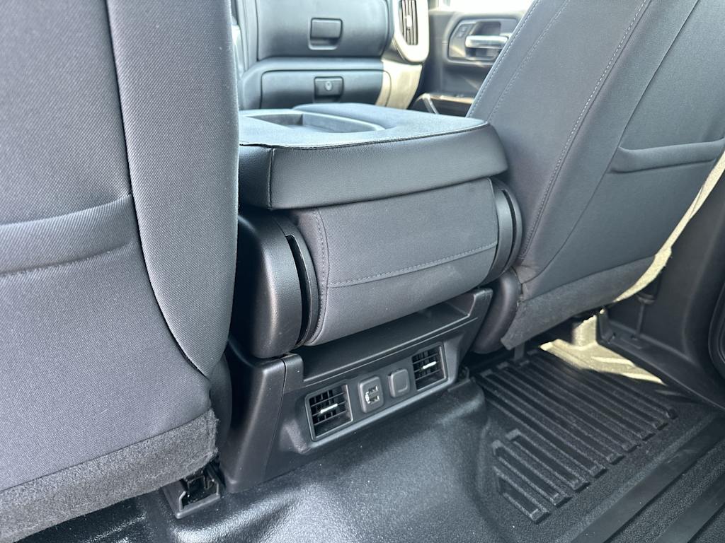 Thumbnail: 2019 Chevrolet Silverado 1500 - 23