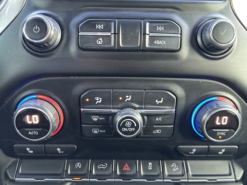 Thumbnail: 2019 Chevrolet Silverado 1500 - 22