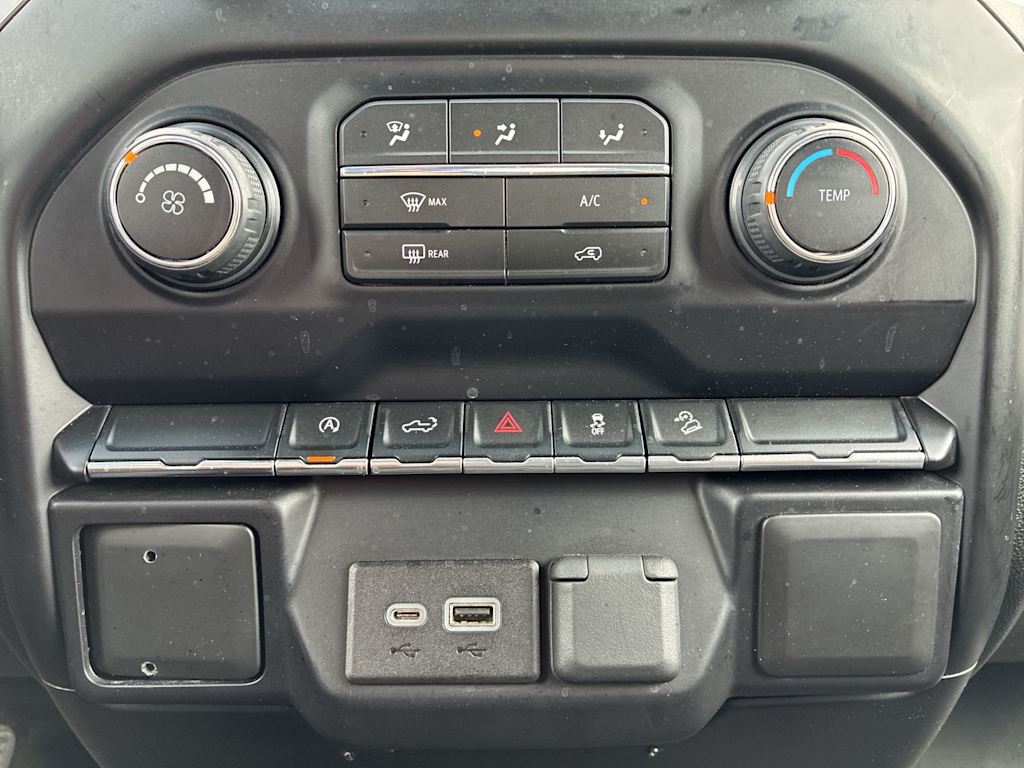 Thumbnail: 2020 Chevrolet Silverado 1500 - 20