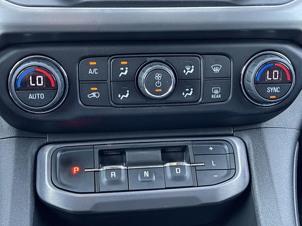 Thumbnail: 2020 GMC Acadia - 21