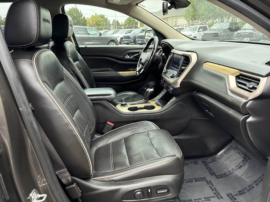Thumbnail: 2019 GMC Acadia - 9