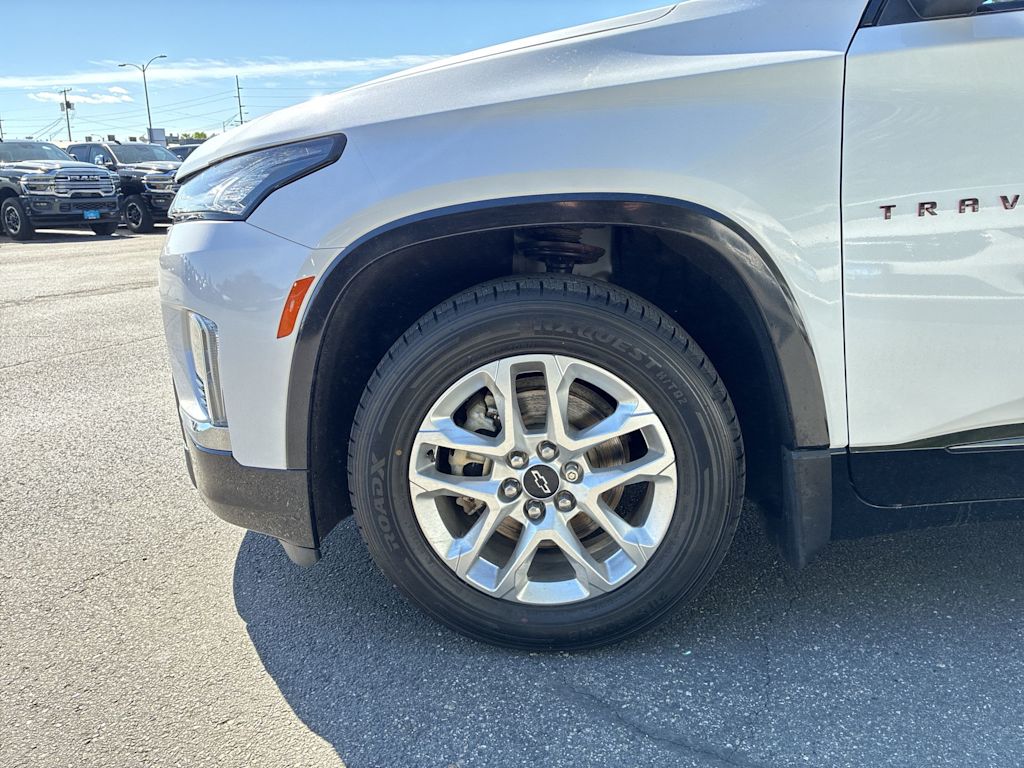 Thumbnail: 2022 Chevrolet Traverse - 7