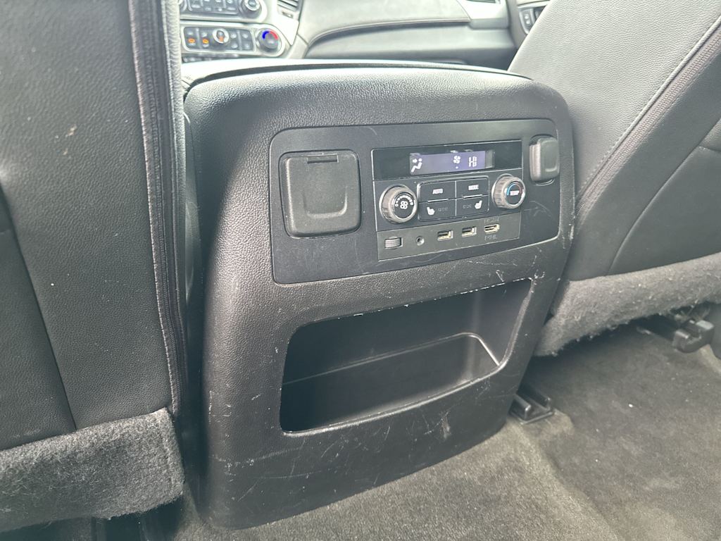 Thumbnail: 2017 Chevrolet Tahoe - 24