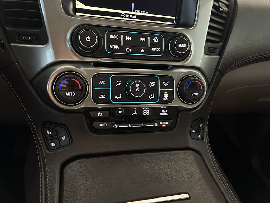 Thumbnail: 2019 Chevrolet Tahoe - 23