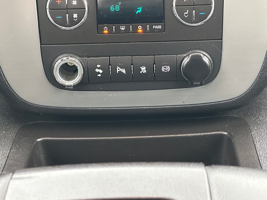 2011 GMC Sierra 3500 SLT 16