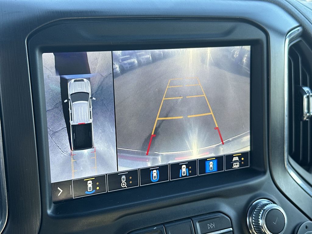 Thumbnail: 2020 GMC Sierra 3500 - 25