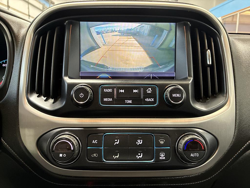 Thumbnail: 2018 GMC Canyon - 25