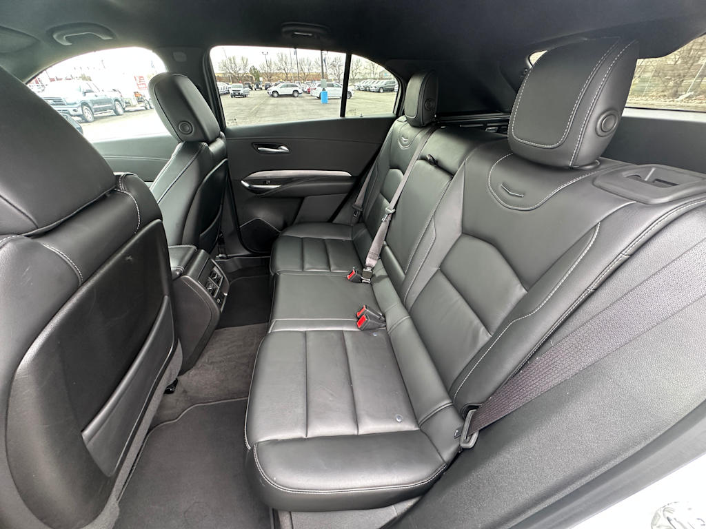 2024 Cadillac XT4 Premium Luxury 7