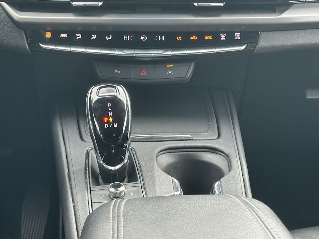 2024 Cadillac XT4 Premium Luxury 9