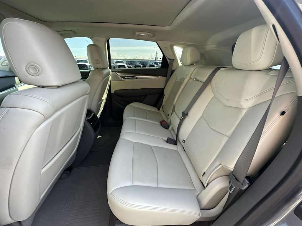 Thumbnail: 2020 Cadillac XT5 - 9