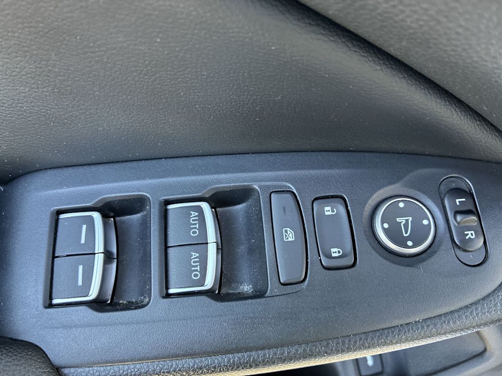 Thumbnail: 2018 Honda Accord - 20