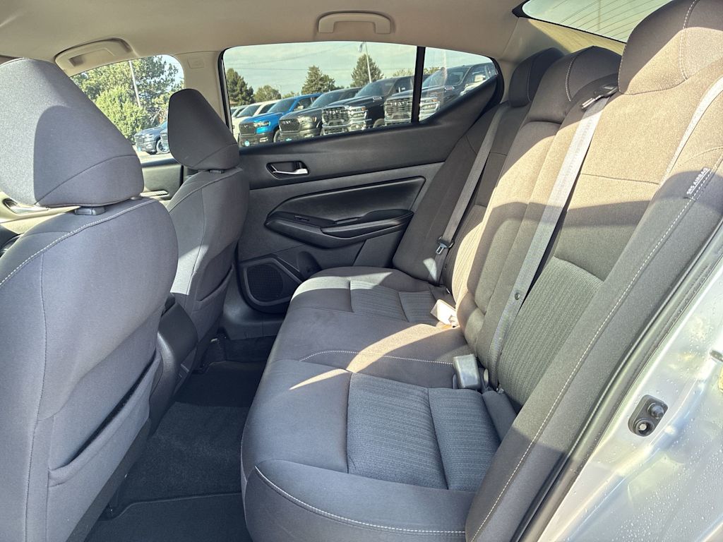 Thumbnail: 2019 Nissan Altima - 11
