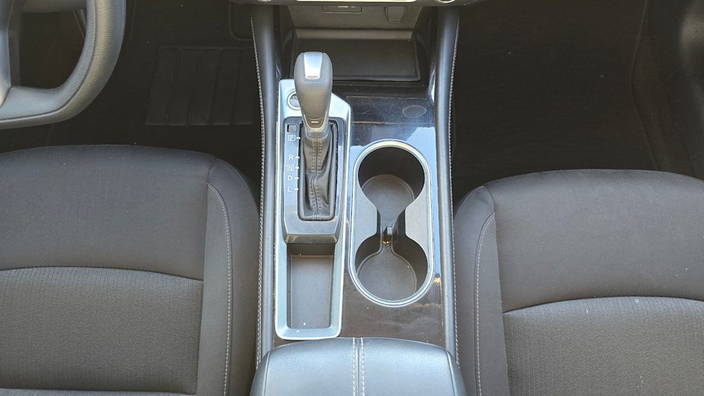 2023 Nissan Altima SV 10