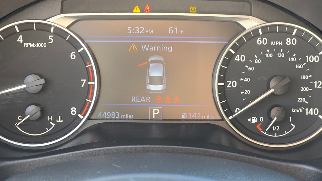 2023 Nissan Altima SV 11