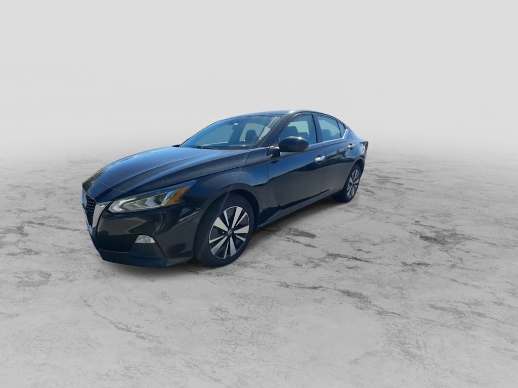 Thumbnail: 2022 Nissan Altima - 7