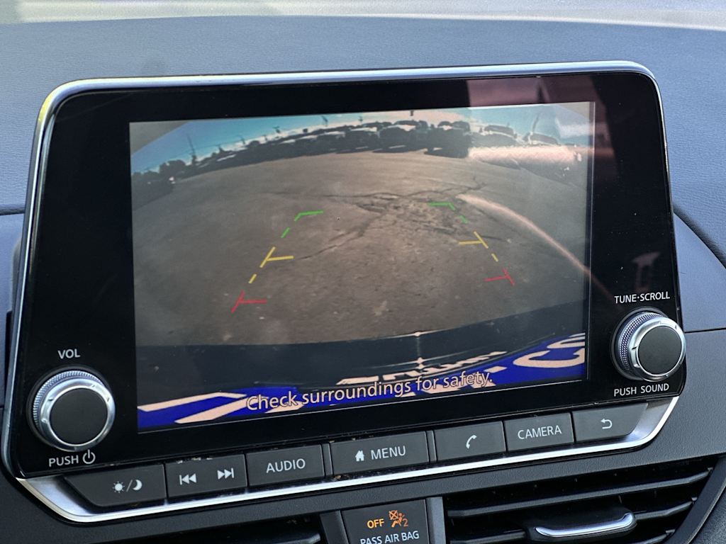 Thumbnail: 2022 Nissan Altima - 23