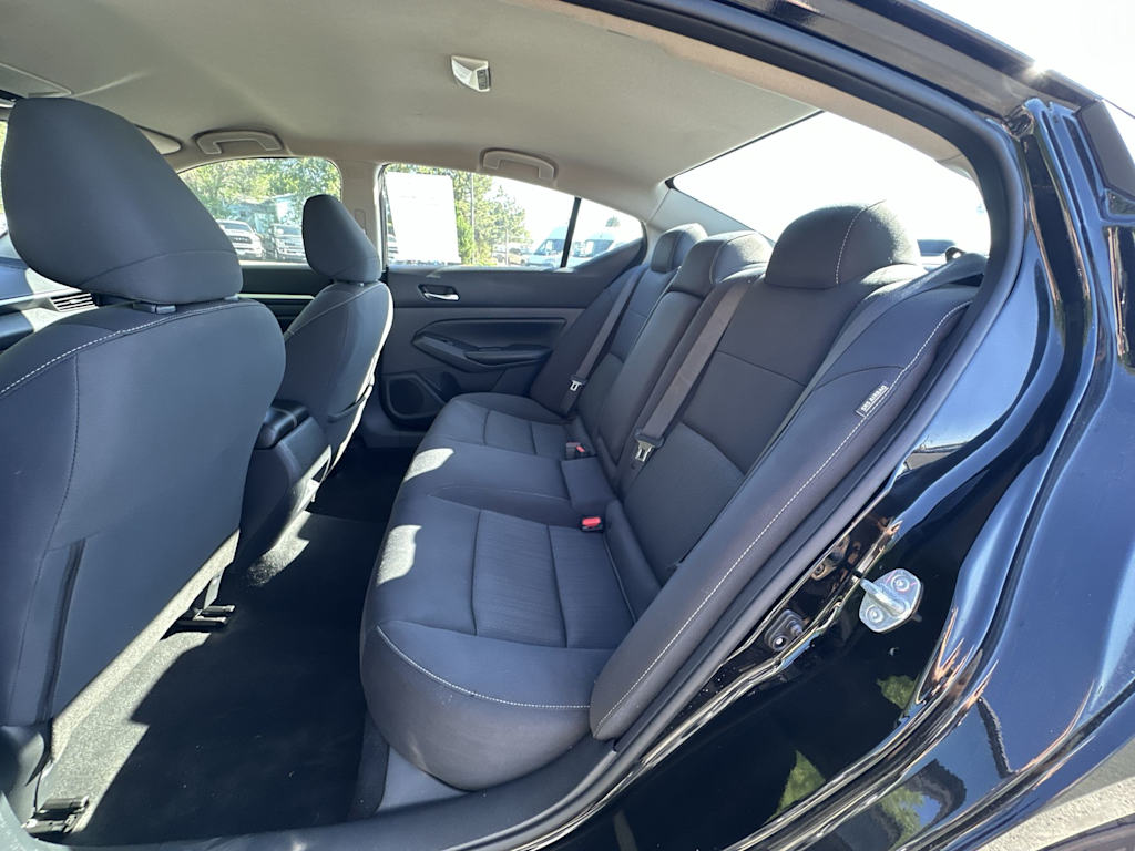 Thumbnail: 2022 Nissan Altima - 11