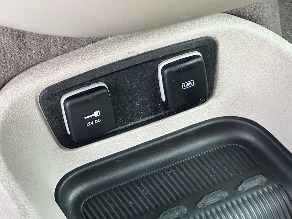 2017 Chrysler Pacifica Touring L 22