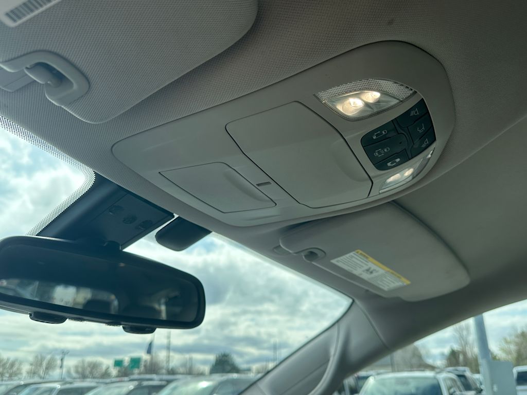 2017 Chrysler Pacifica Touring L 25
