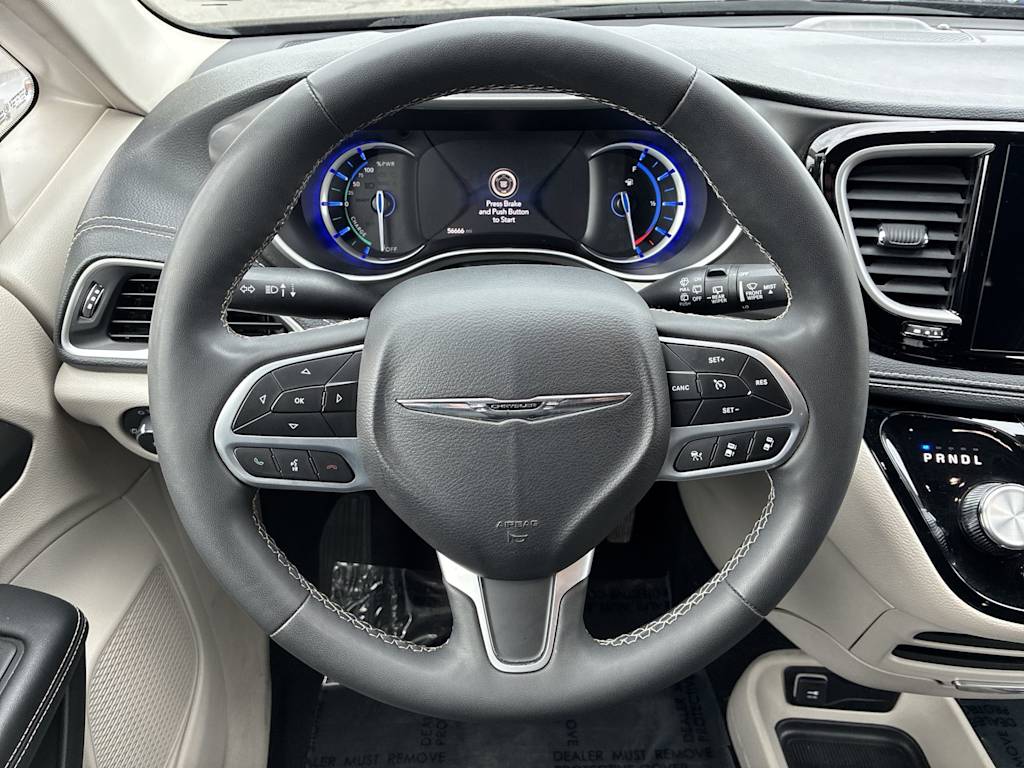 Thumbnail: 2023 Chrysler Pacifica - 2