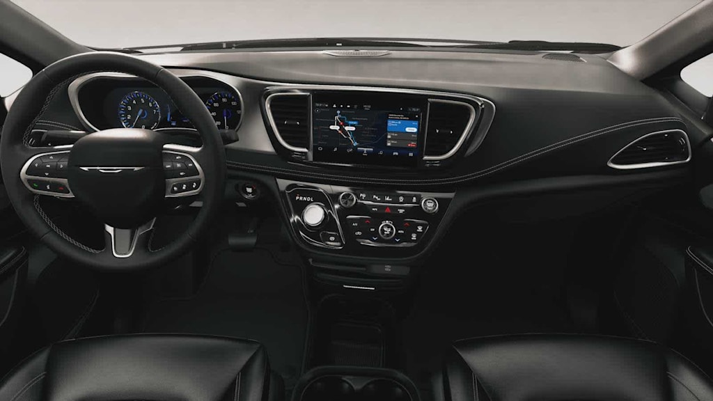 Thumbnail: 2027 Chrysler Pacifica - 3