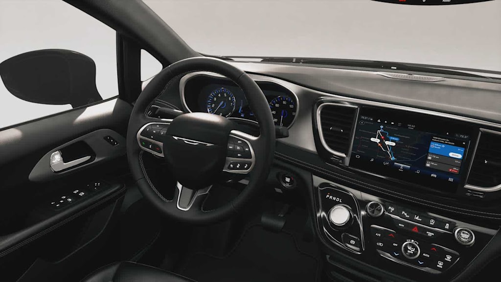Thumbnail: 2027 Chrysler Pacifica - 10