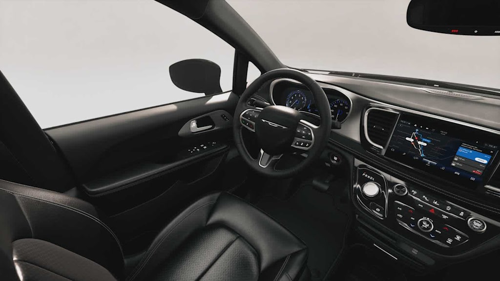 Thumbnail: 2027 Chrysler Pacifica - 7