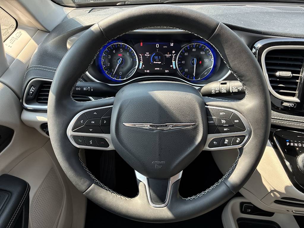 Thumbnail: 2023 Chrysler Pacifica - 2