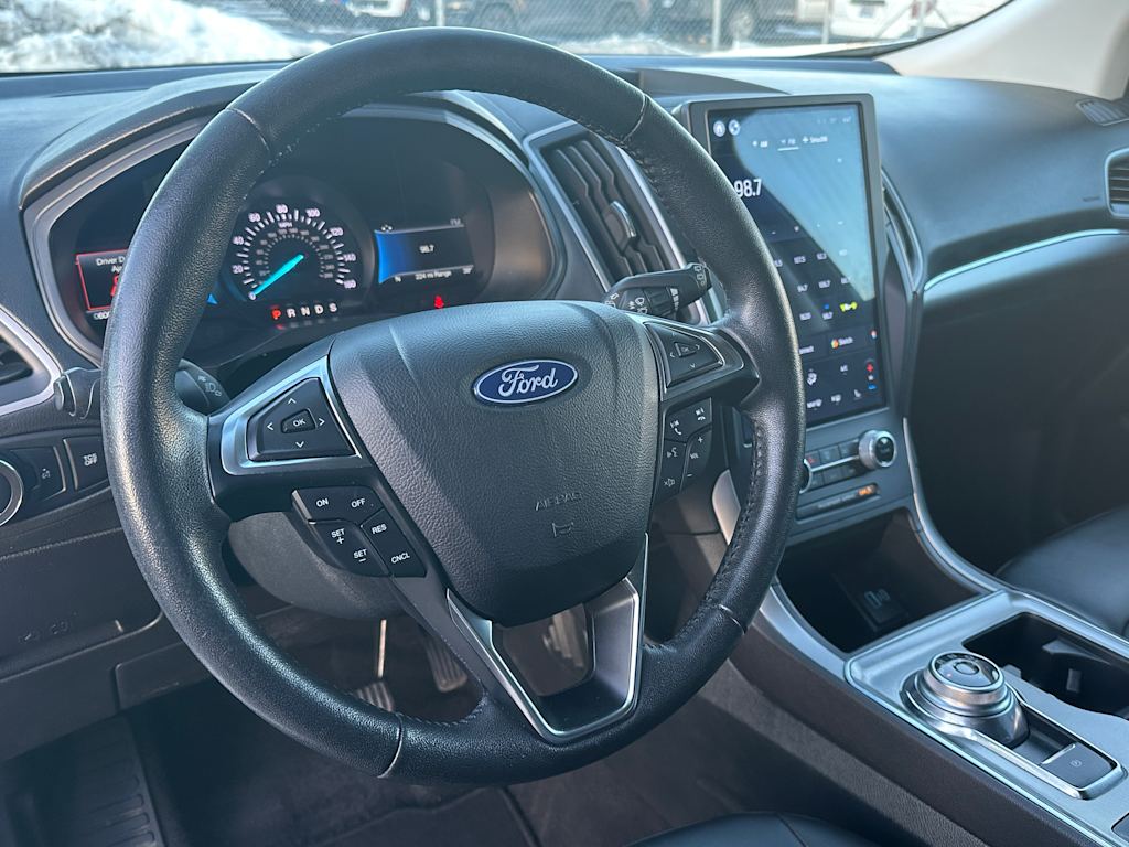 2022 Ford Edge SEL 7