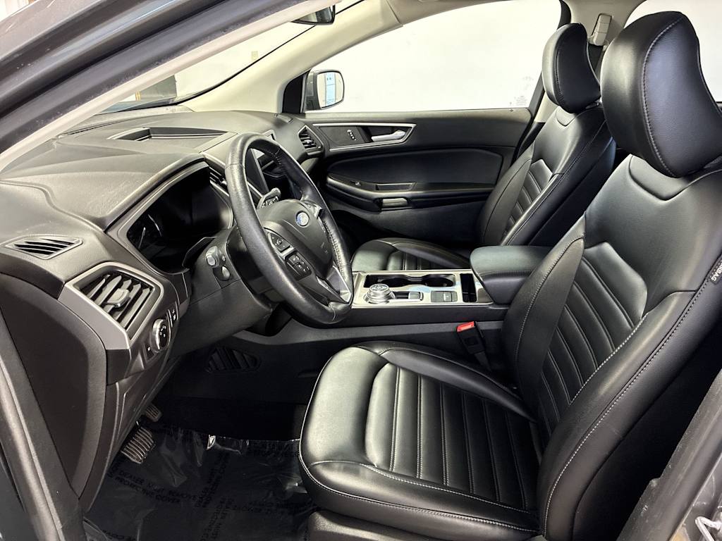 Thumbnail: 2023 Ford Edge - 9