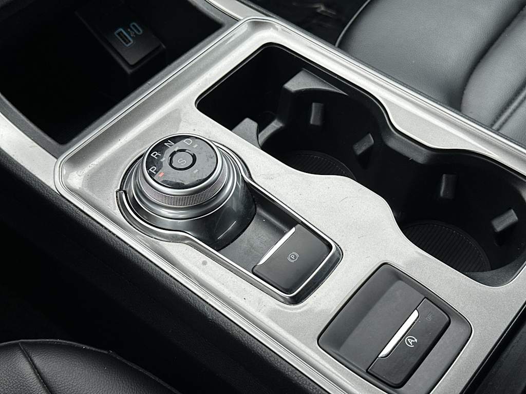 Thumbnail: 2024 Ford Edge - 12