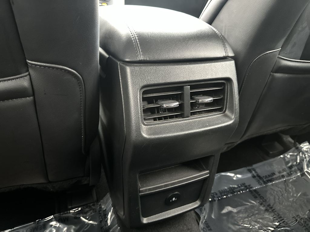 Thumbnail: 2024 Ford Edge - 22