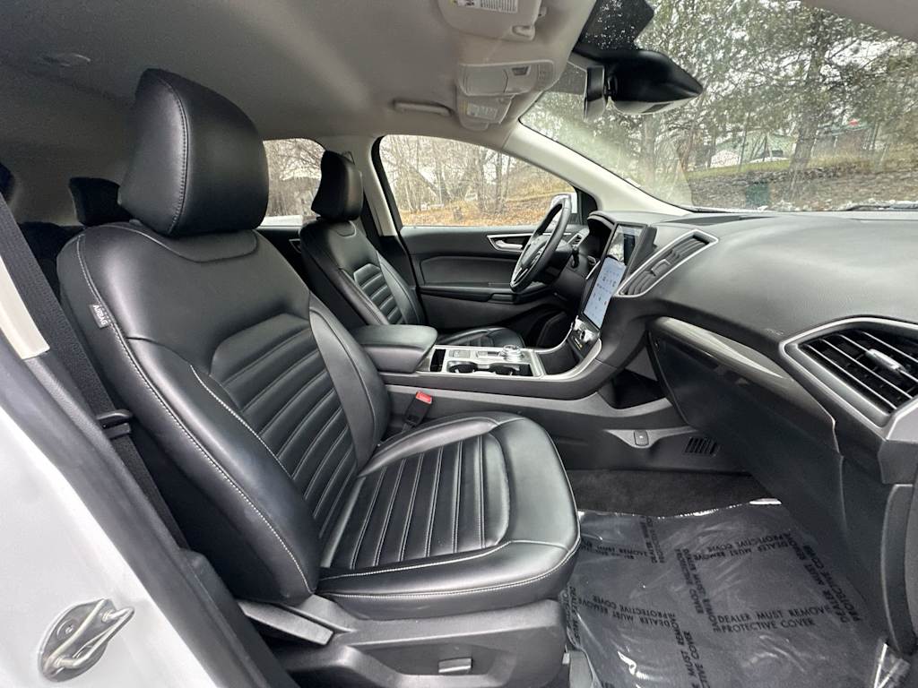 Thumbnail: 2024 Ford Edge - 9