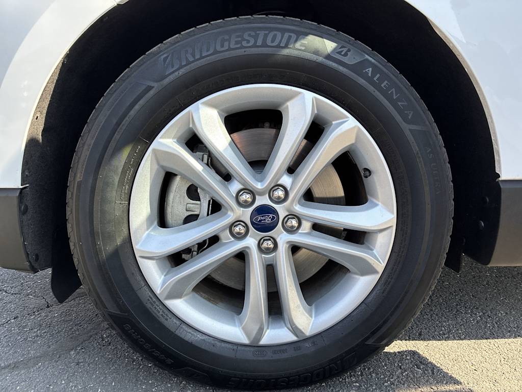 Thumbnail: 2020 Ford Edge - 7