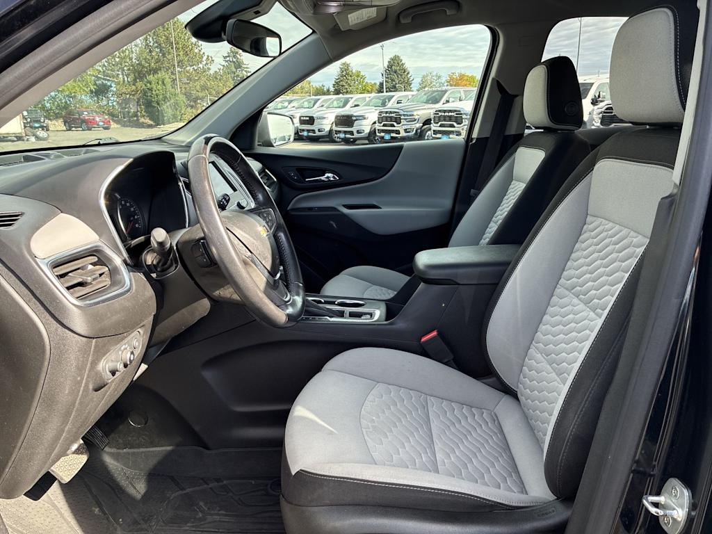 Thumbnail: 2021 Chevrolet Equinox - 9