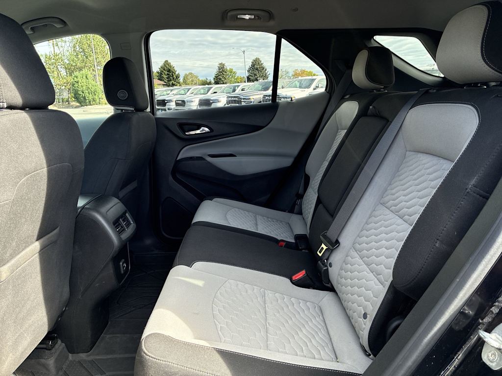 Thumbnail: 2021 Chevrolet Equinox - 11