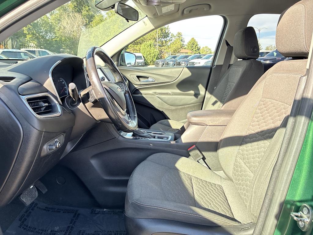 Thumbnail: 2018 Chevrolet Equinox - 8