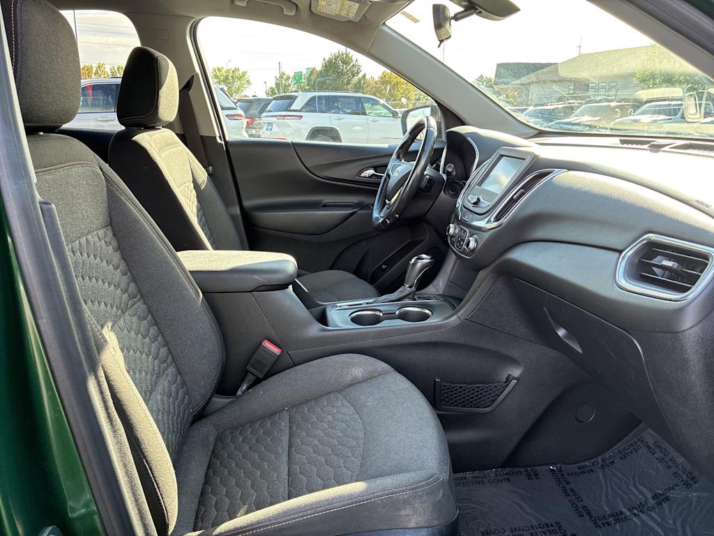 Thumbnail: 2018 Chevrolet Equinox - 9