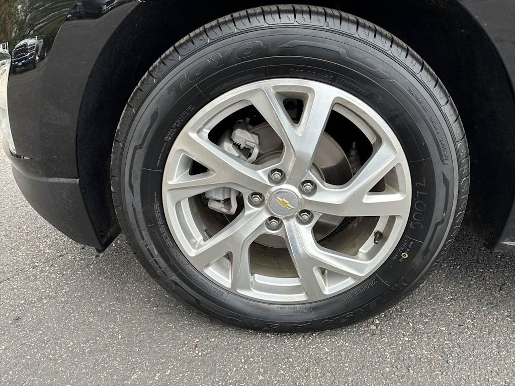 Thumbnail: 2021 Chevrolet Equinox - 6