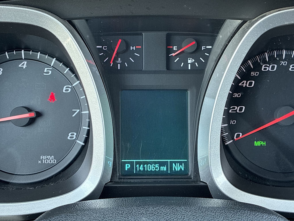 Thumbnail: 2015 Chevrolet Equinox - 14