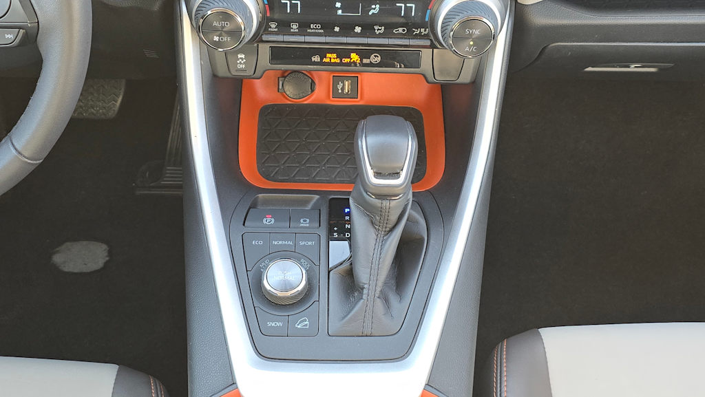2024 Toyota RAV4 Adventure 20