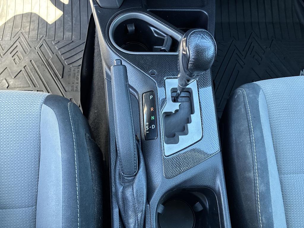 Thumbnail: 2018 Toyota RAV4 - 12